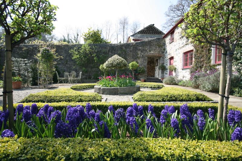 Plas Cadnant Hidden Gardens